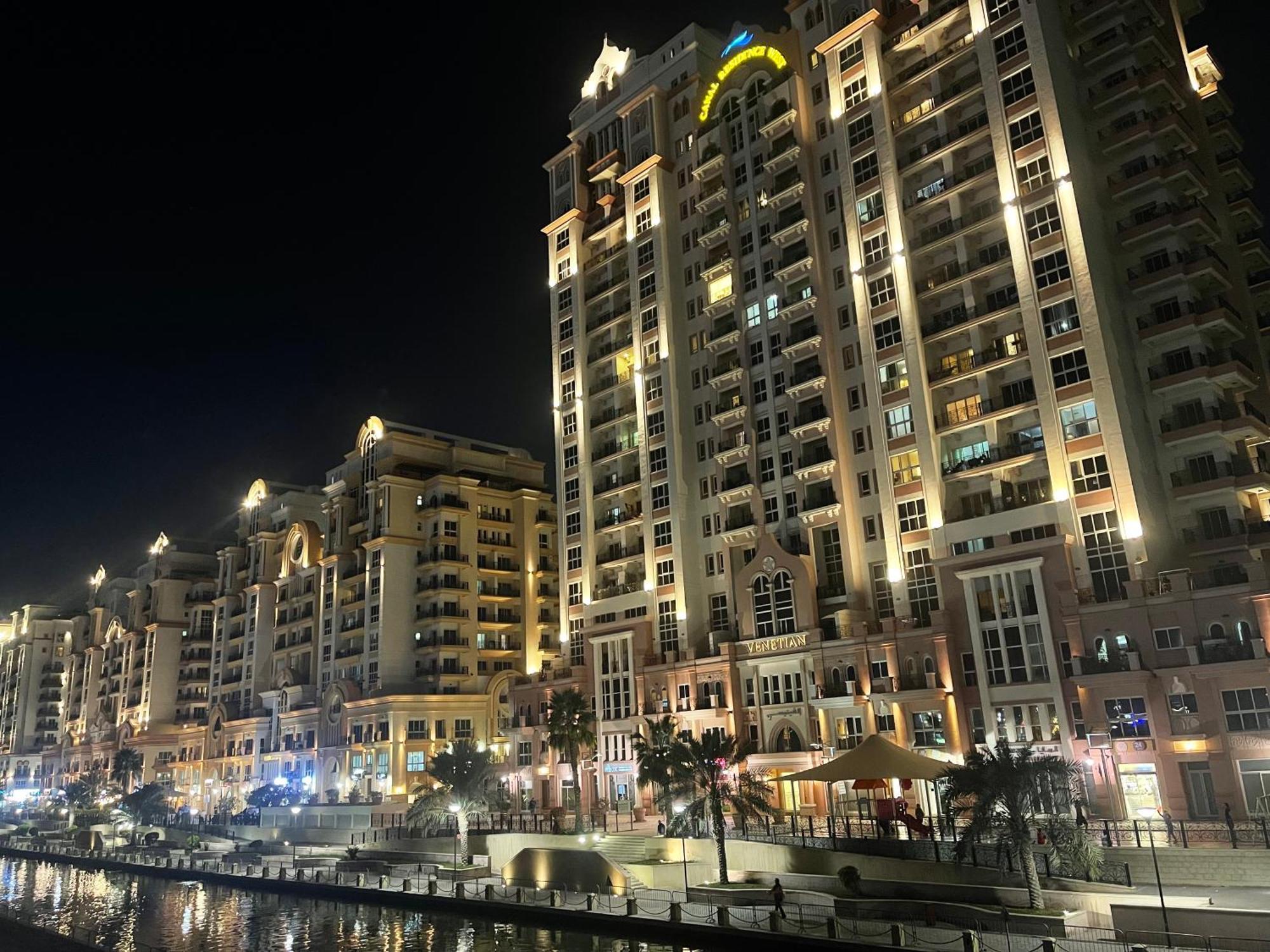 Great View, Dubai Sportcity, Parking Included, Nice Apartments Zewnętrze zdjęcie